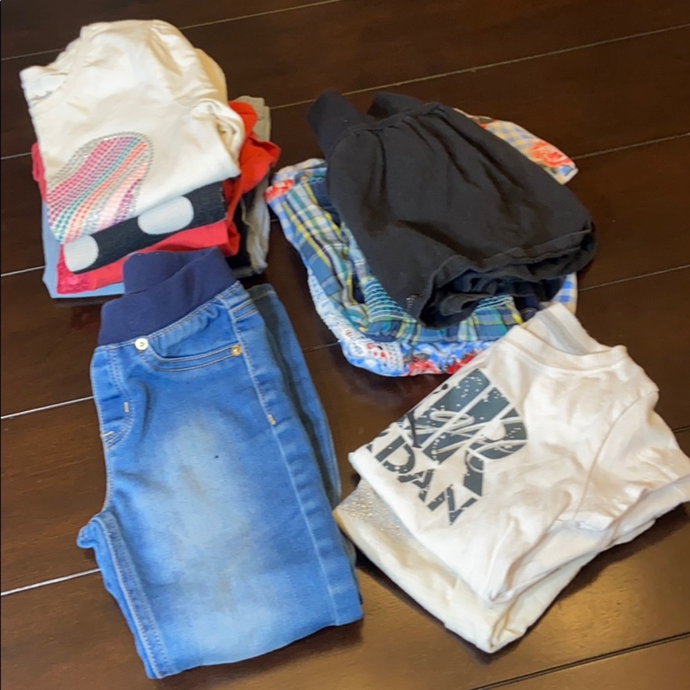 Girls Clothes Bundle. Size 4